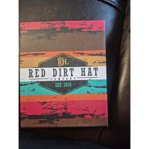 Red Dirt Hat Company Trifold Wallet Genuine Leather New with Box Western